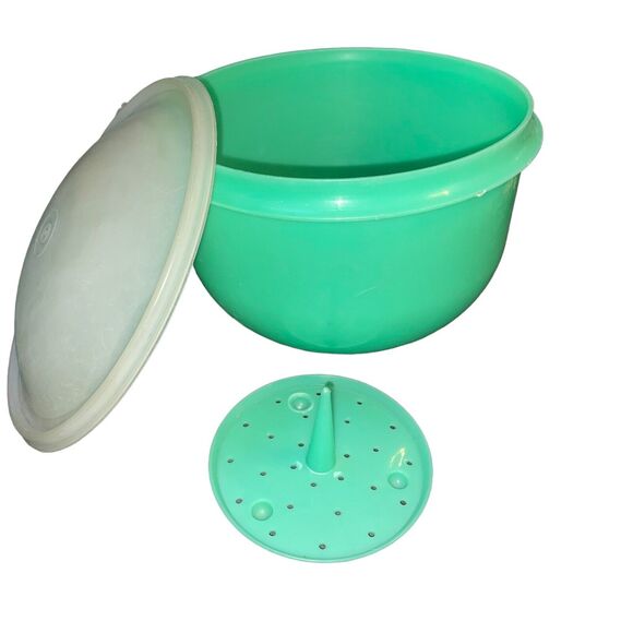 Vintage Tupperware Crisp It Lettuce Keeper Spike Jadeite Green Bowl 1424 1425 8" - Picture 1 of 10